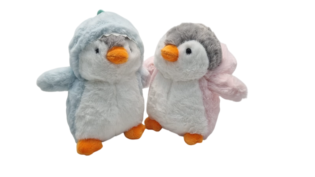 PELUCHE PINGUINO DISFRAZ 22cm.